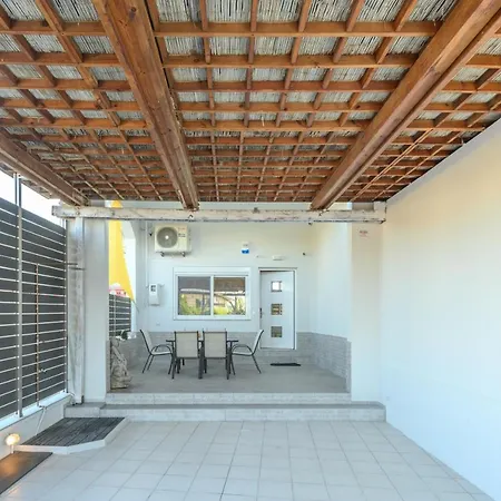 Apartament Ea Lofthouse Kokkini Hani